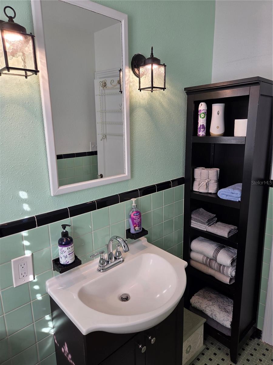 112 S DIXIE AVE, FRUITLAND PARK, FL, 34731