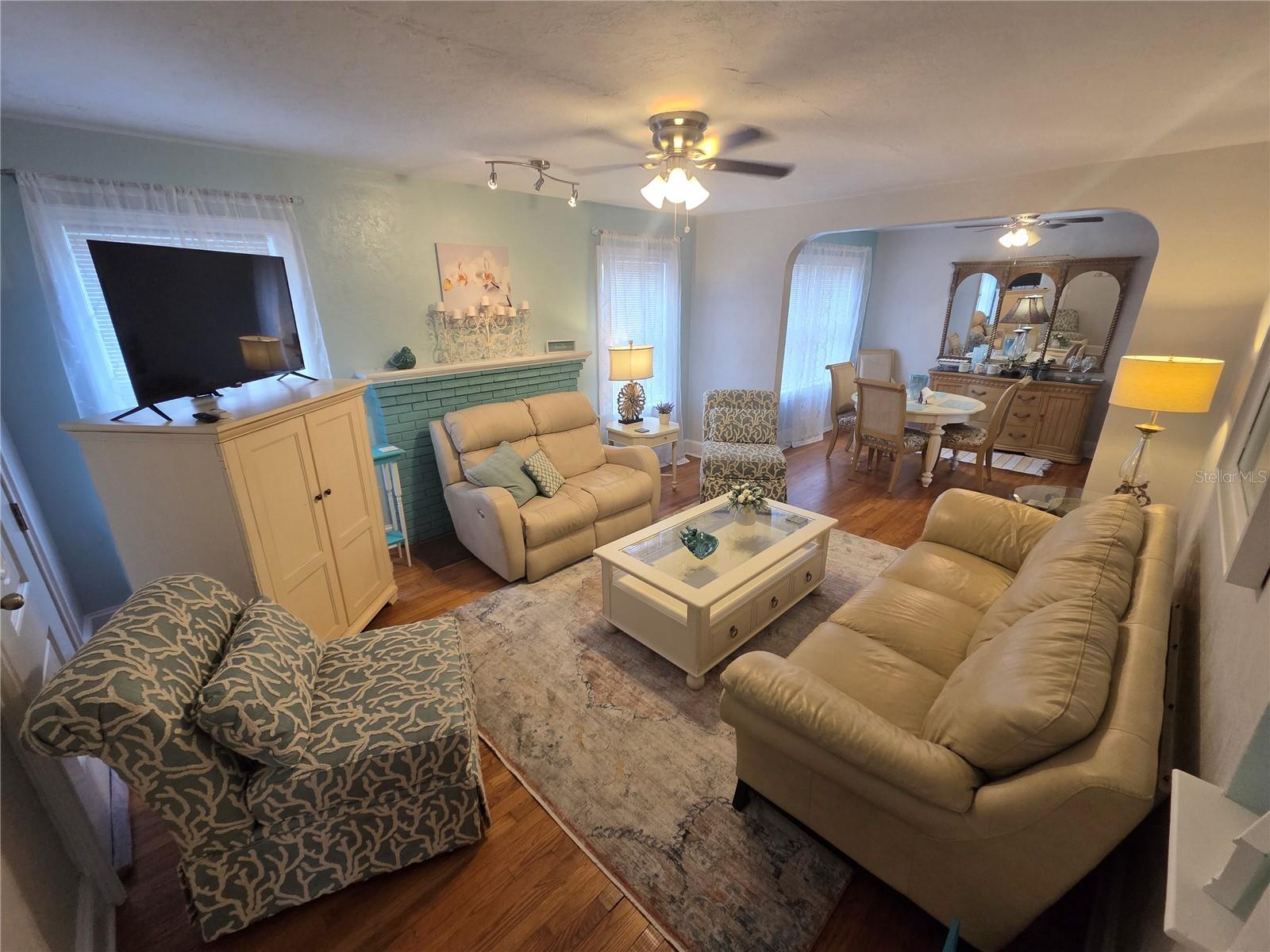 112 S DIXIE AVE, FRUITLAND PARK, FL, 34731