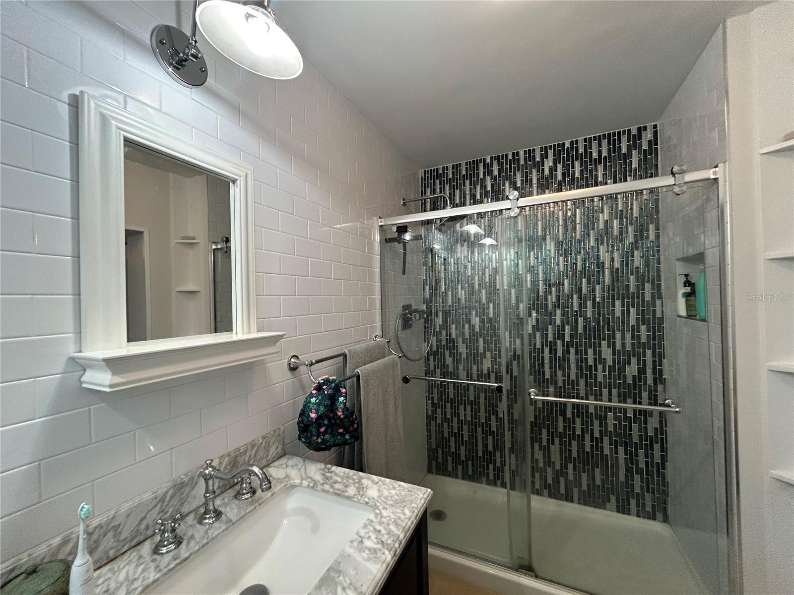 816 NE 9TH AVE, GAINESVILLE, FL, 32601