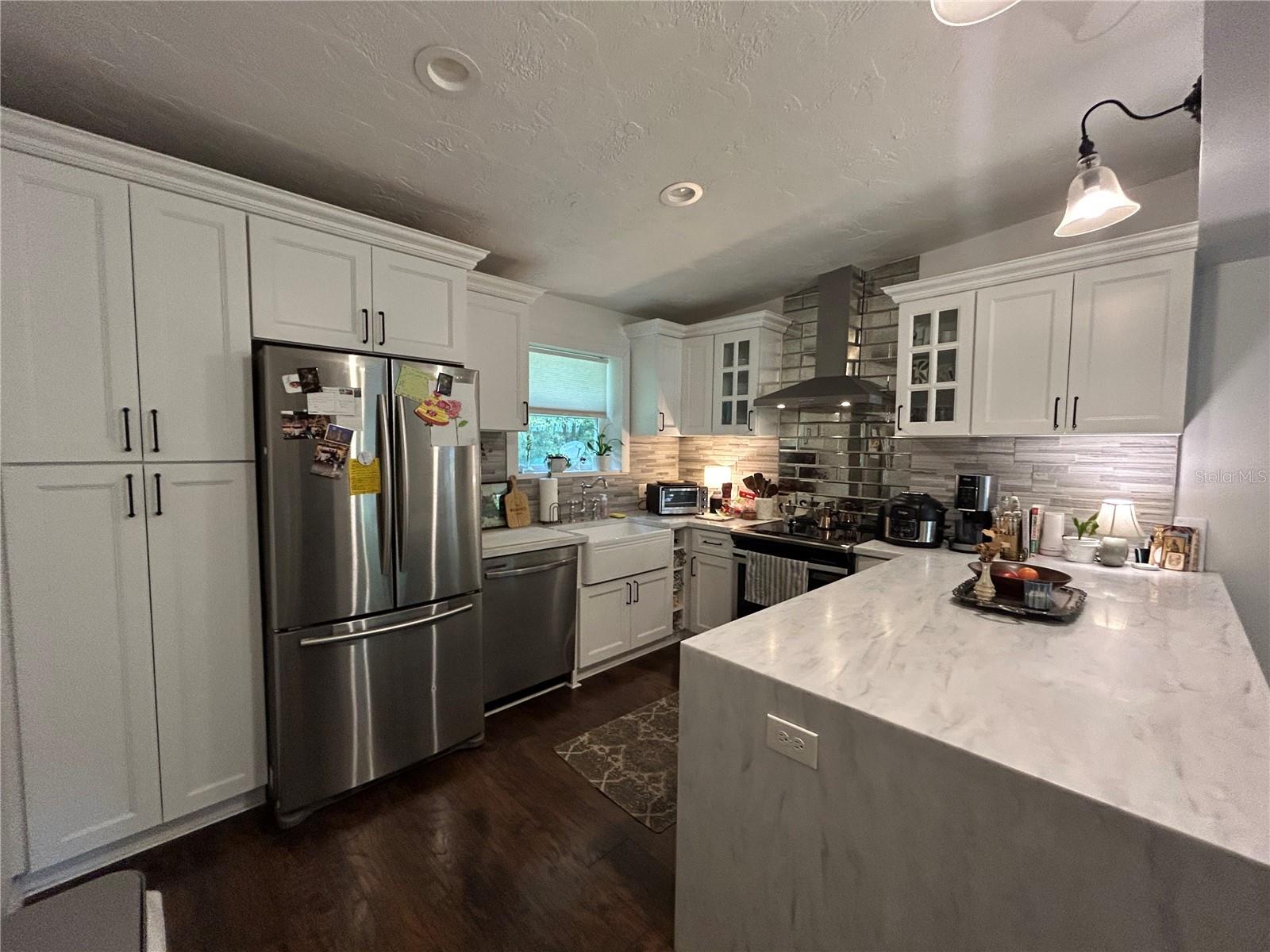 816 NE 9TH AVE, GAINESVILLE, FL, 32601