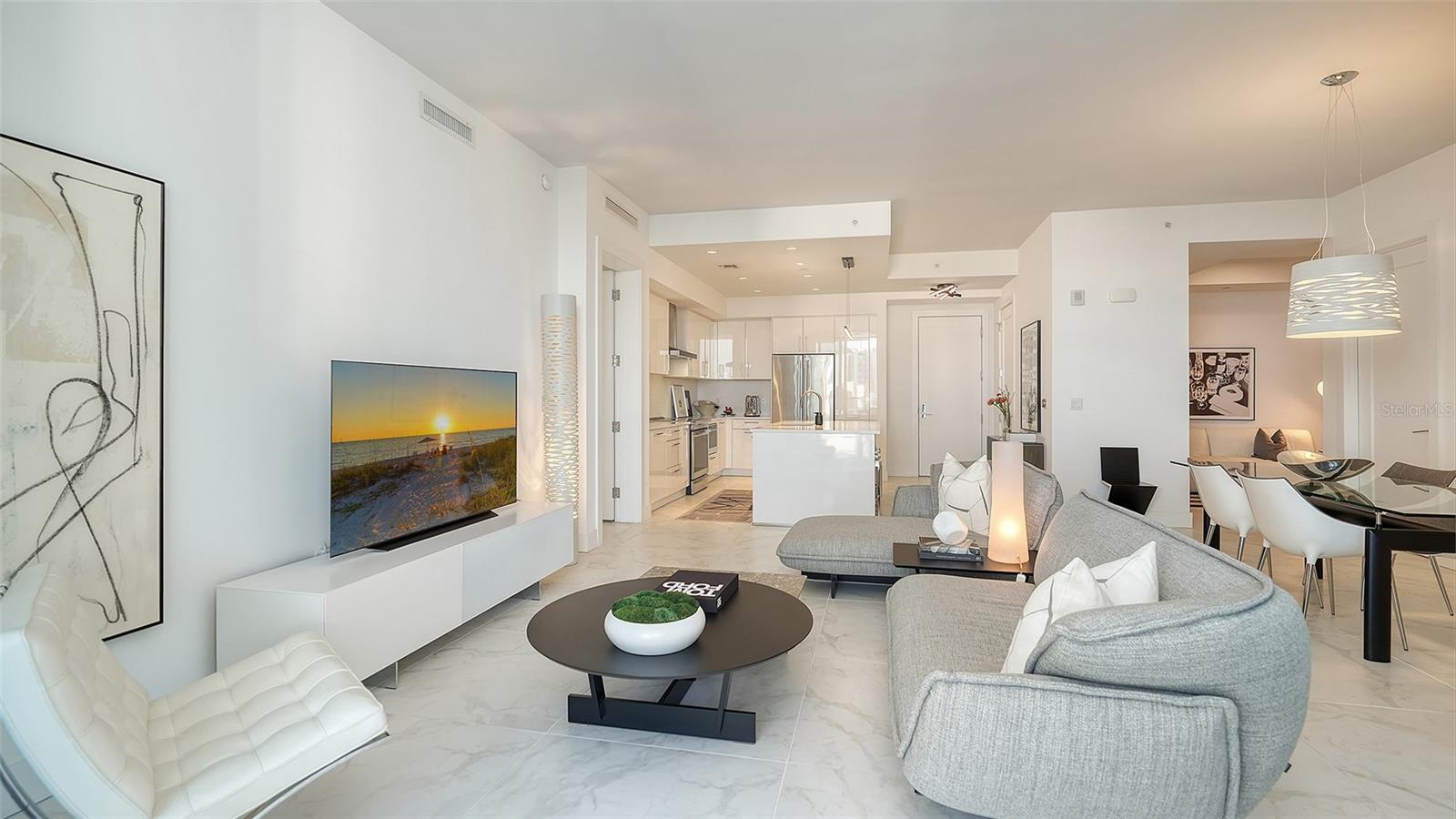 111 S PINEAPPLE AVE #1013, SARASOTA, FL, 34236