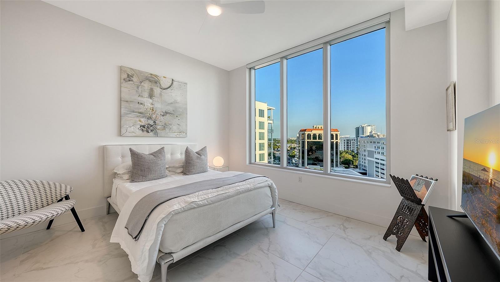 111 S PINEAPPLE AVE #1013, SARASOTA, FL, 34236