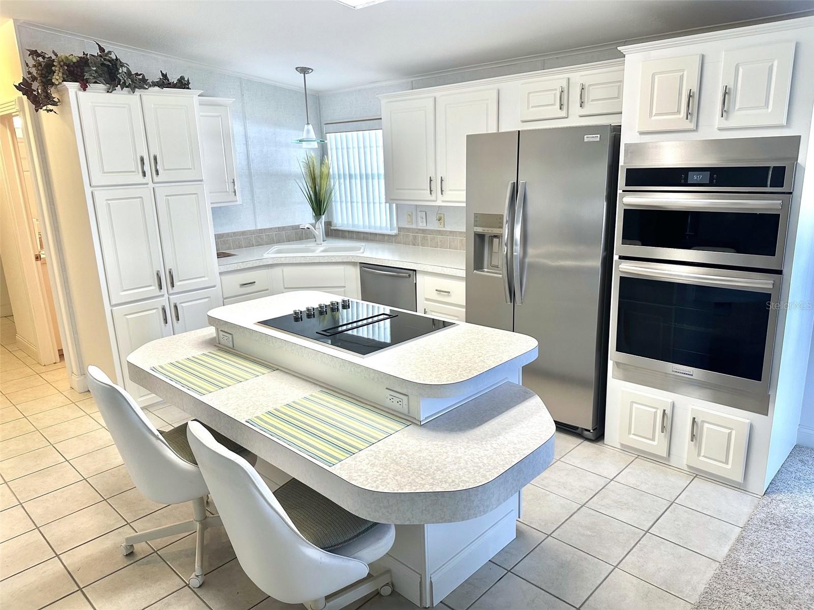 11244 101ST WAY #136, LARGO, FL, 33773