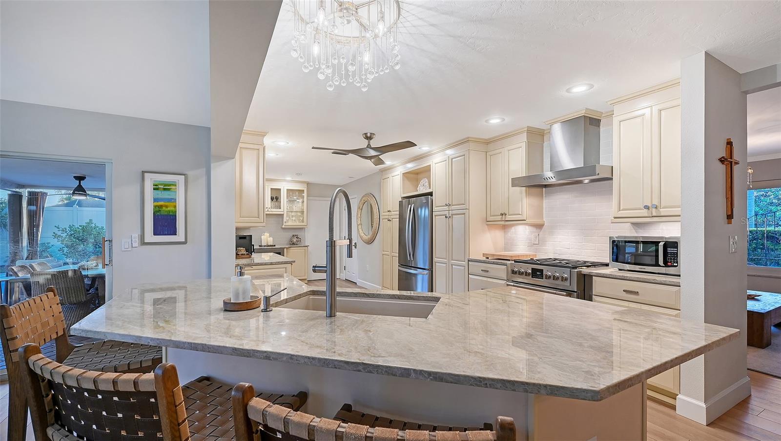 7137 WESTMORELAND DR, SARASOTA, FL, 34243