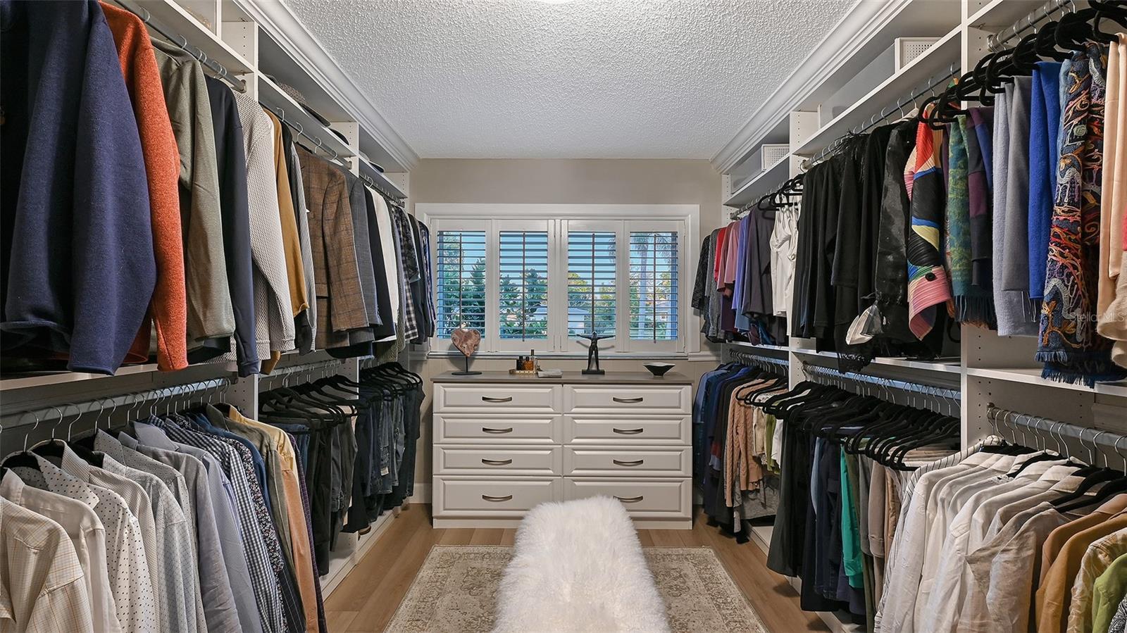 7137 WESTMORELAND DR, SARASOTA, FL, 34243