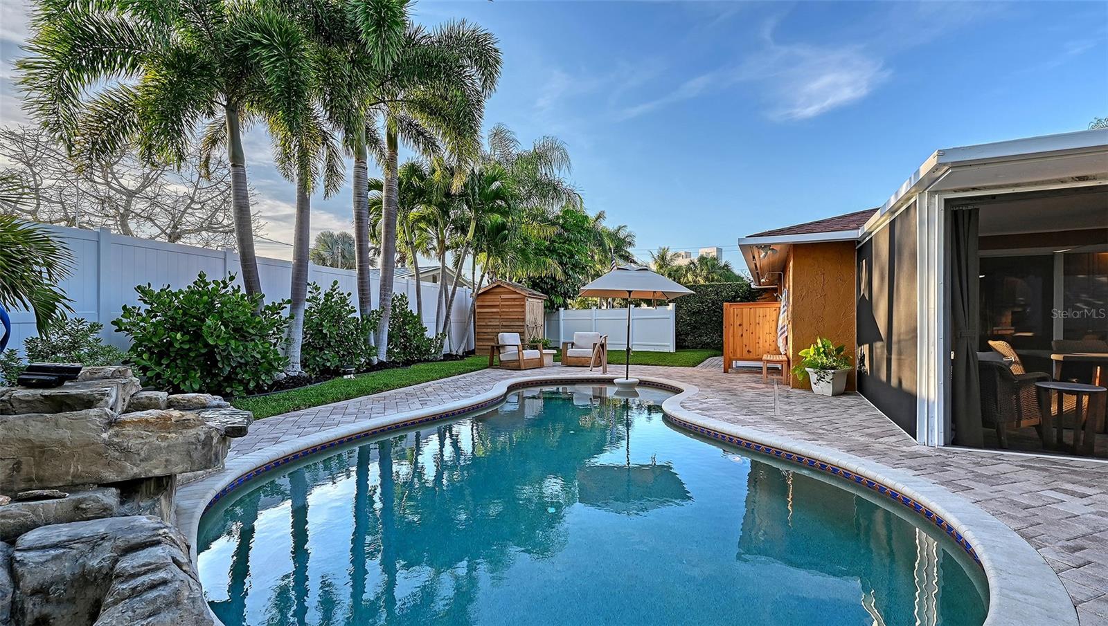 7137 WESTMORELAND DR, SARASOTA, FL, 34243