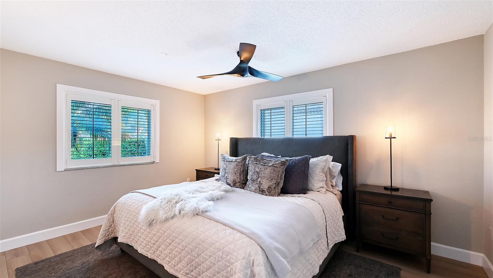 7137 WESTMORELAND DR, SARASOTA, FL, 34243