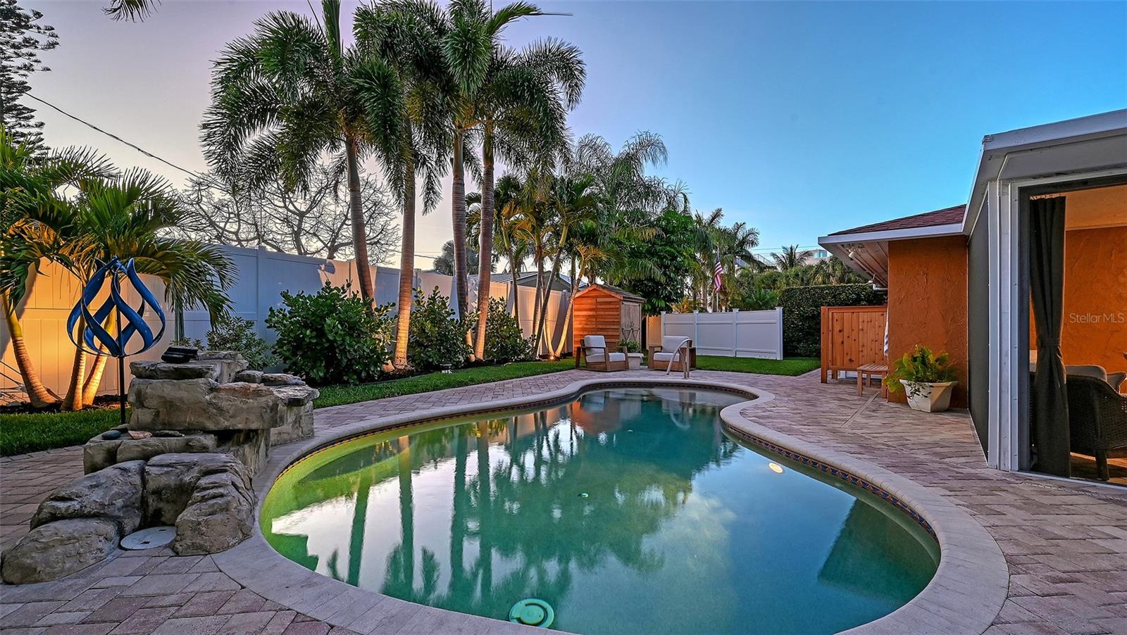 7137 WESTMORELAND DR, SARASOTA, FL, 34243