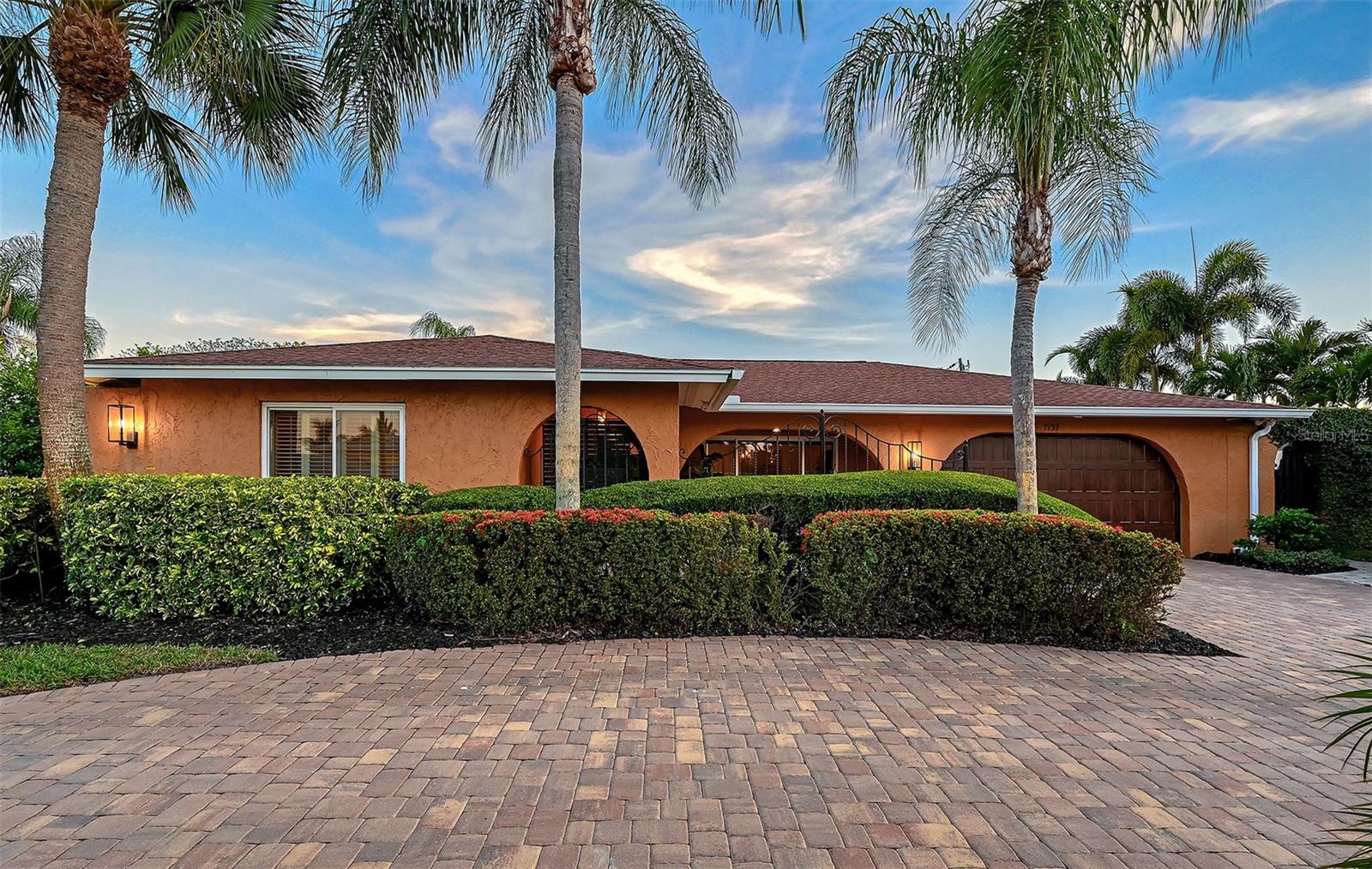 7137 WESTMORELAND DR, SARASOTA, FL, 34243