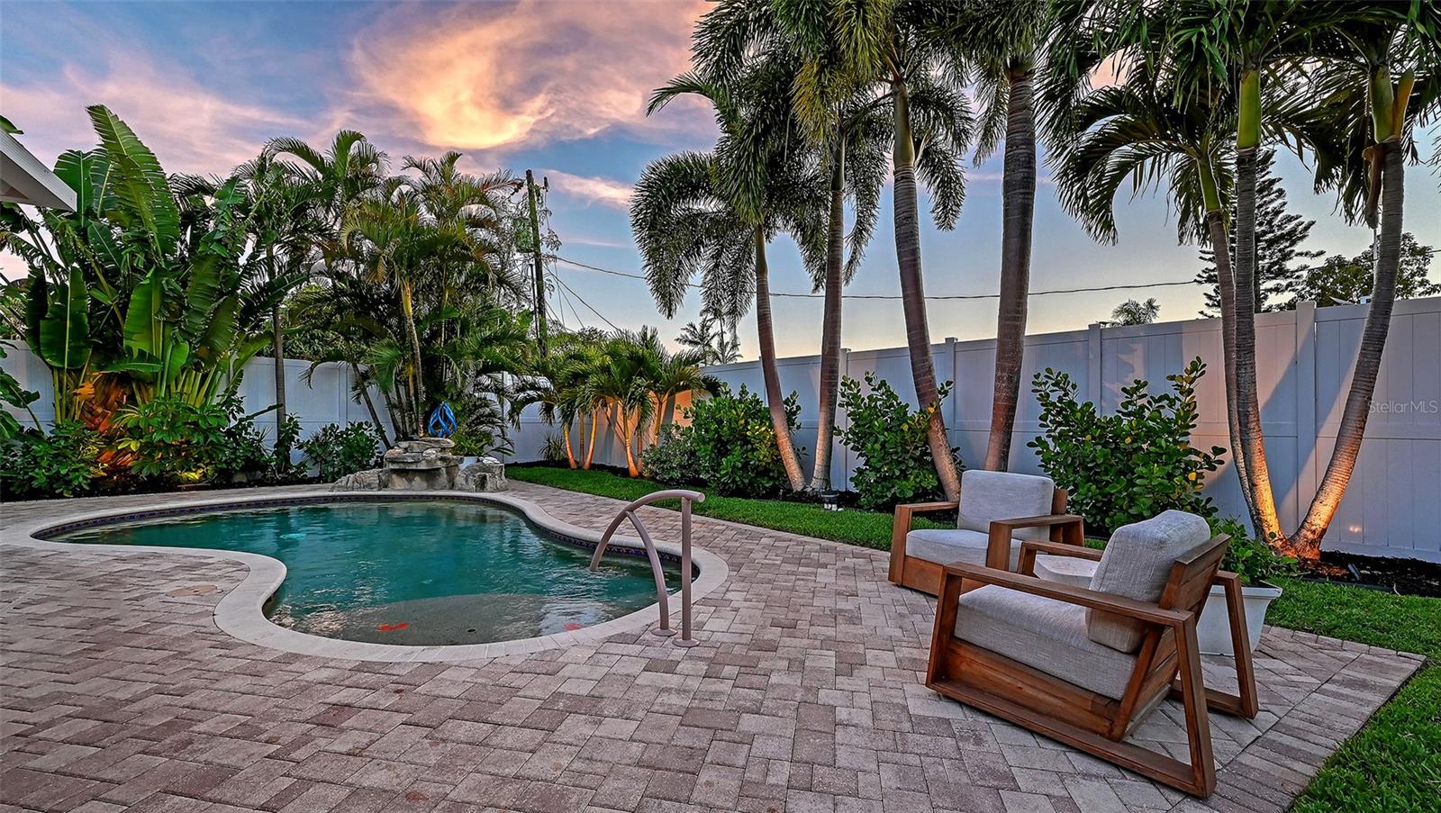 7137 WESTMORELAND DR, SARASOTA, FL, 34243