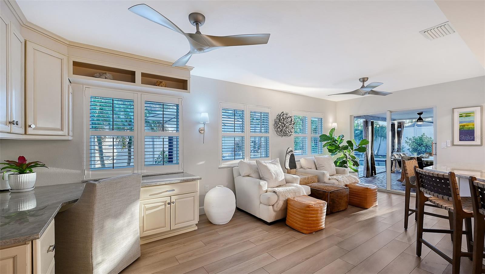 7137 WESTMORELAND DR, SARASOTA, FL, 34243