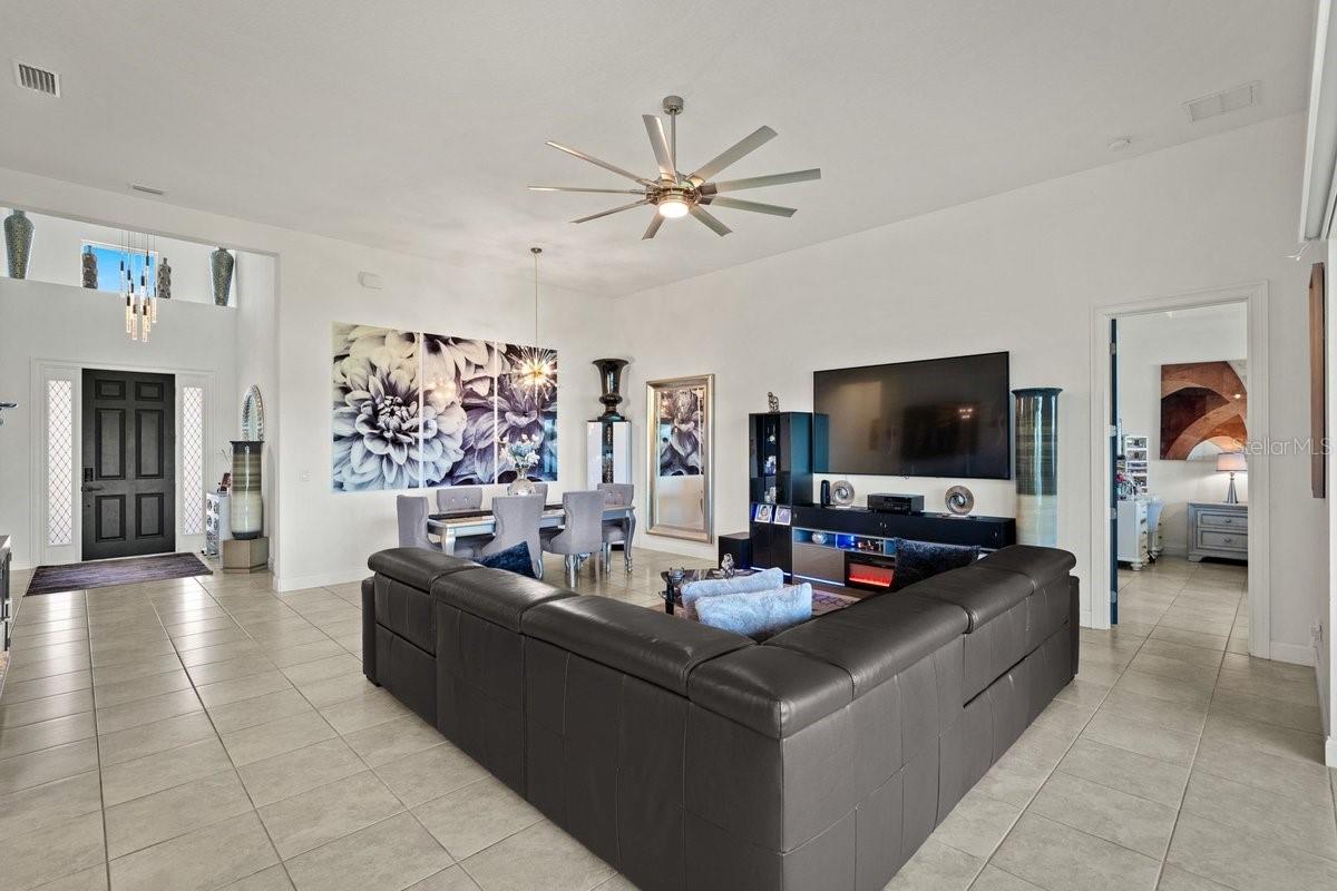 260 FUCHSIA ST, DAYTONA BEACH, FL, 32124