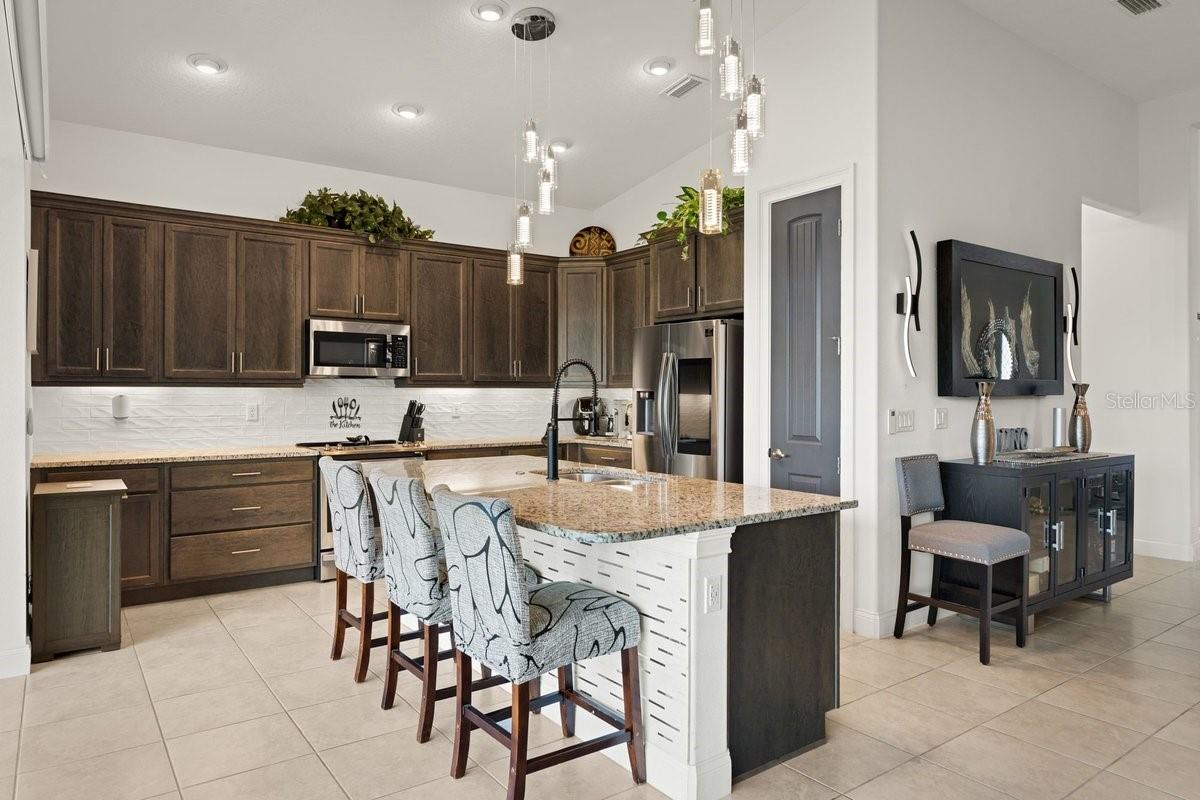 260 FUCHSIA ST, DAYTONA BEACH, FL, 32124