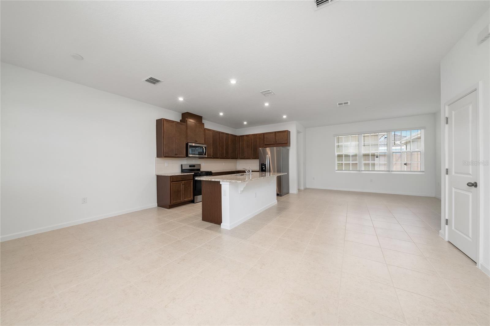 2420 CELEBRATION BLVD, KISSIMMEE, FL, 34747