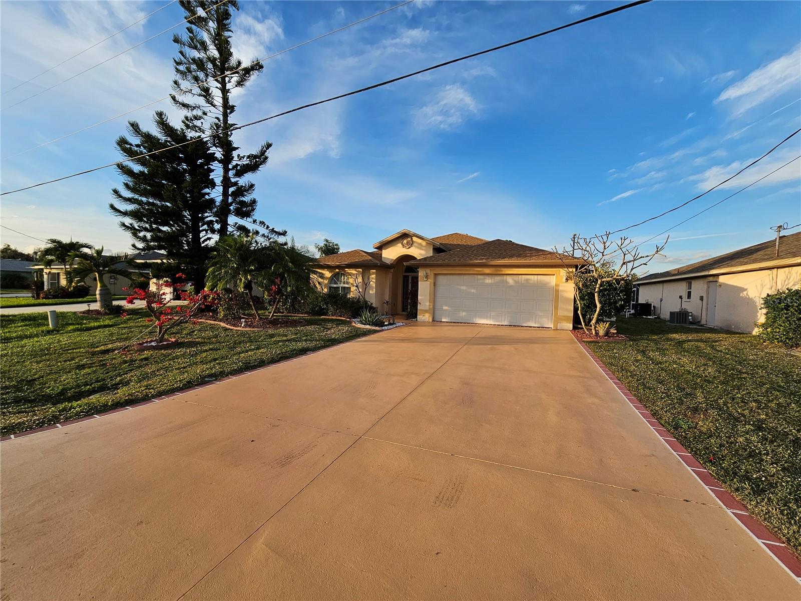 114 ALBATROSS RD, ROTONDA WEST, FL, 33947