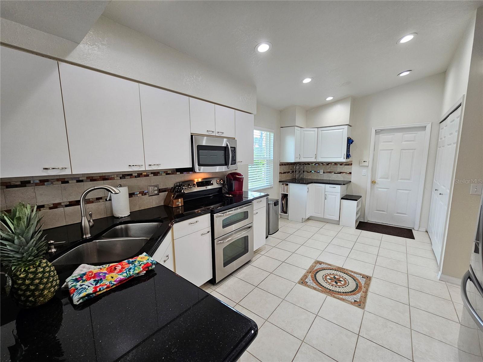 114 ALBATROSS RD, ROTONDA WEST, FL, 33947