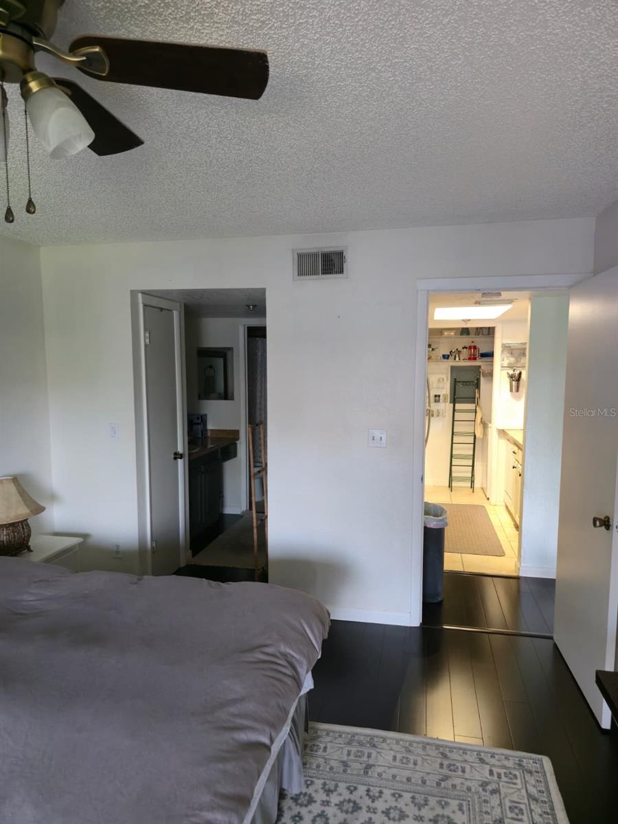 10263 GANDY BLVD N #606, ST PETERSBURG, FL, 33702