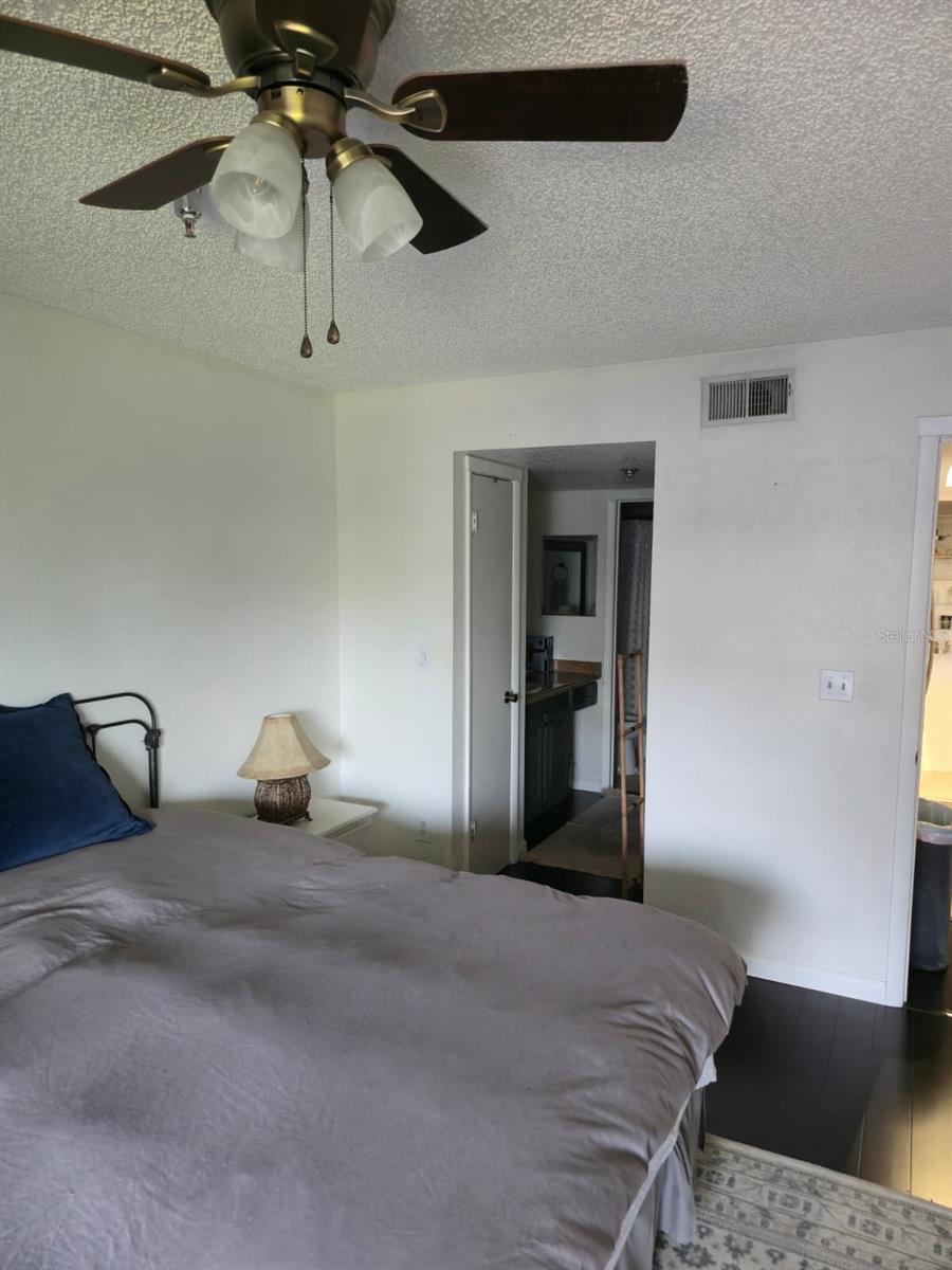 10263 GANDY BLVD N #606, ST PETERSBURG, FL, 33702