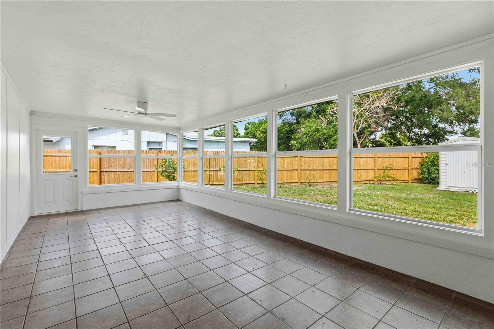 530 SAINT ANDREWS DR, SARASOTA, FL, 34243