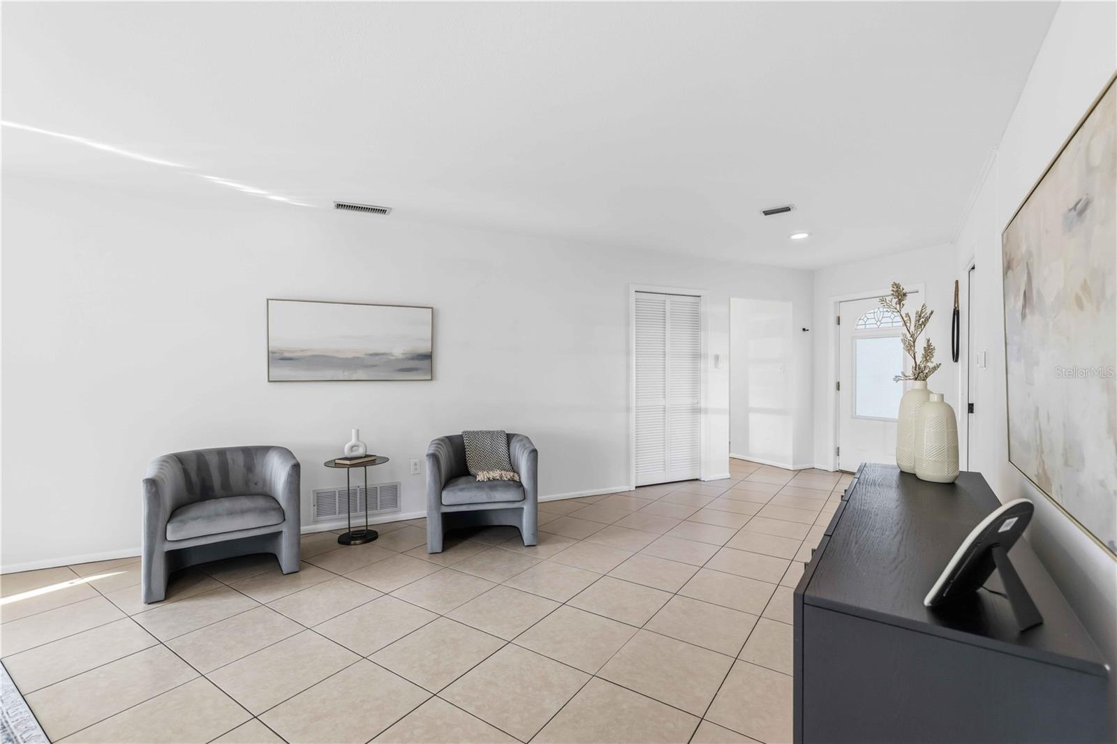 530 SAINT ANDREWS DR, SARASOTA, FL, 34243