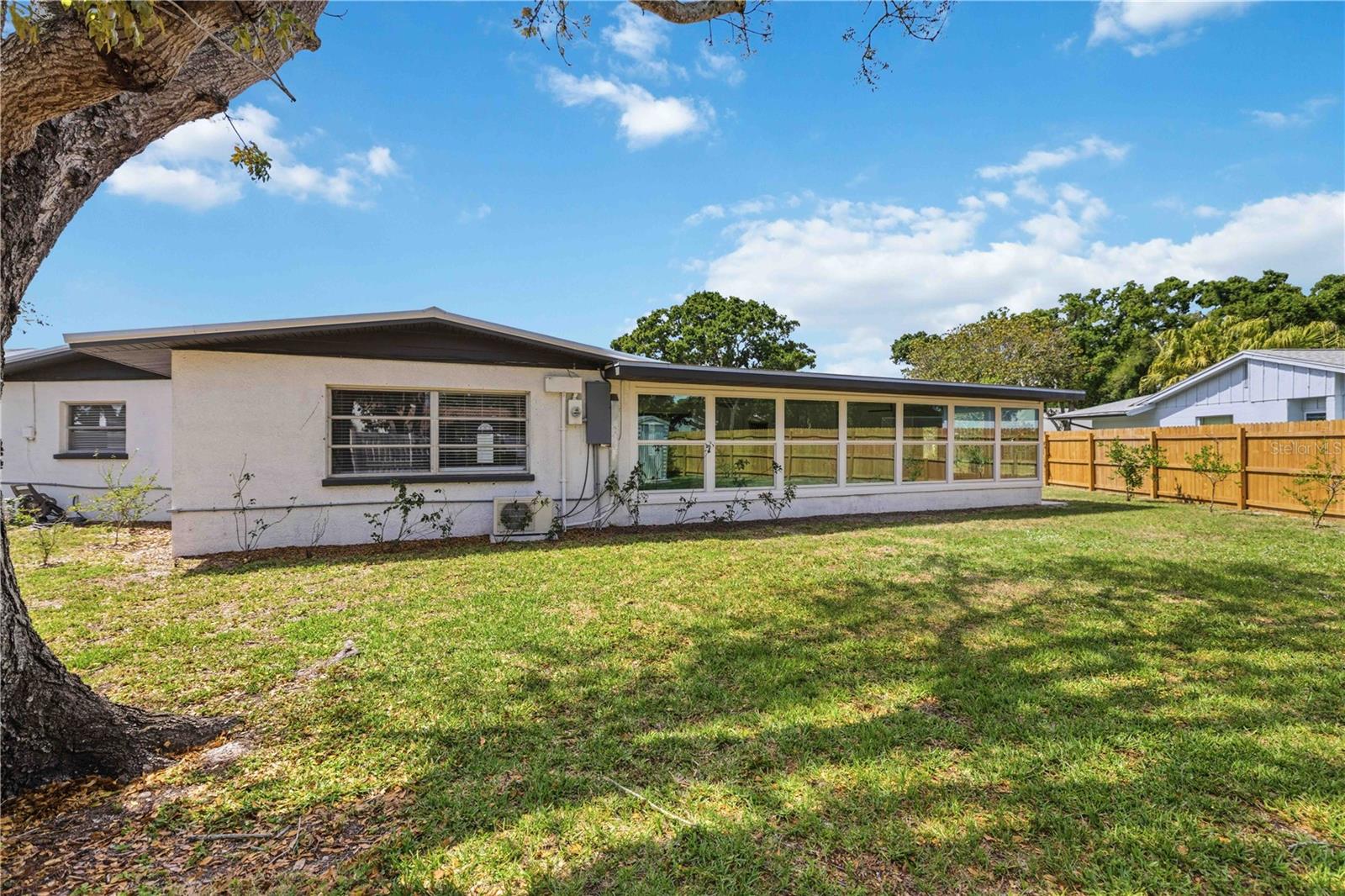 530 SAINT ANDREWS DR, SARASOTA, FL, 34243