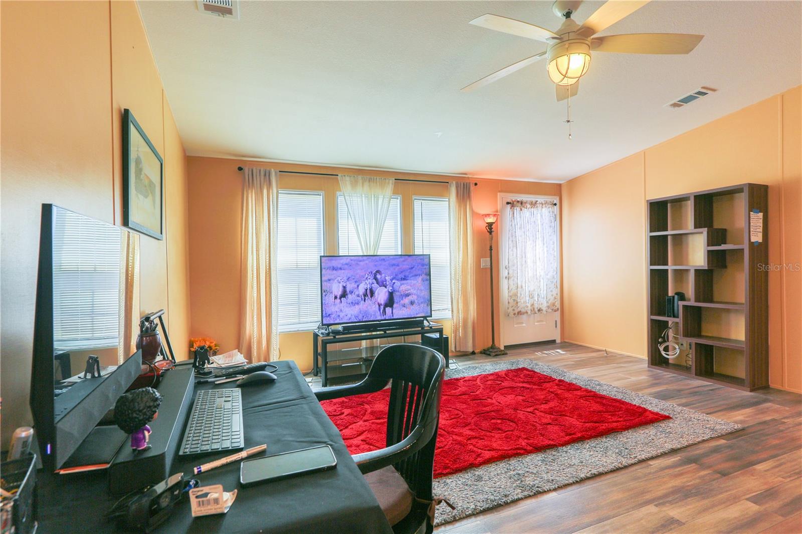 209 ELLSWORTH DR, KISSIMMEE, FL, 34758