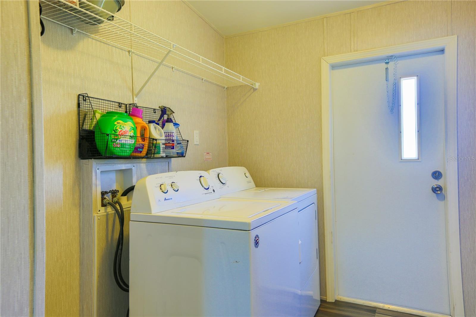 209 ELLSWORTH DR, KISSIMMEE, FL, 34758