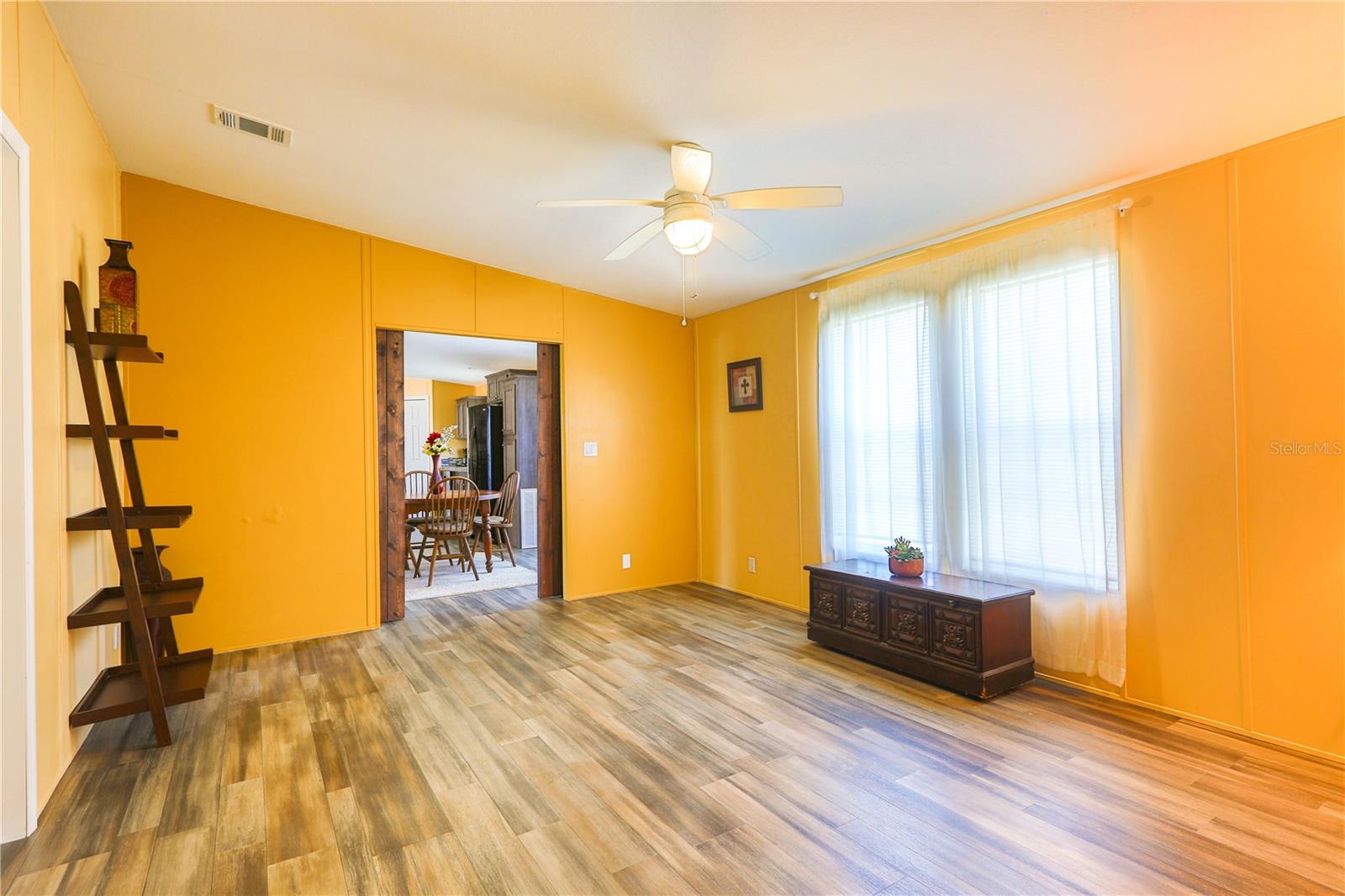 209 ELLSWORTH DR, KISSIMMEE, FL, 34758