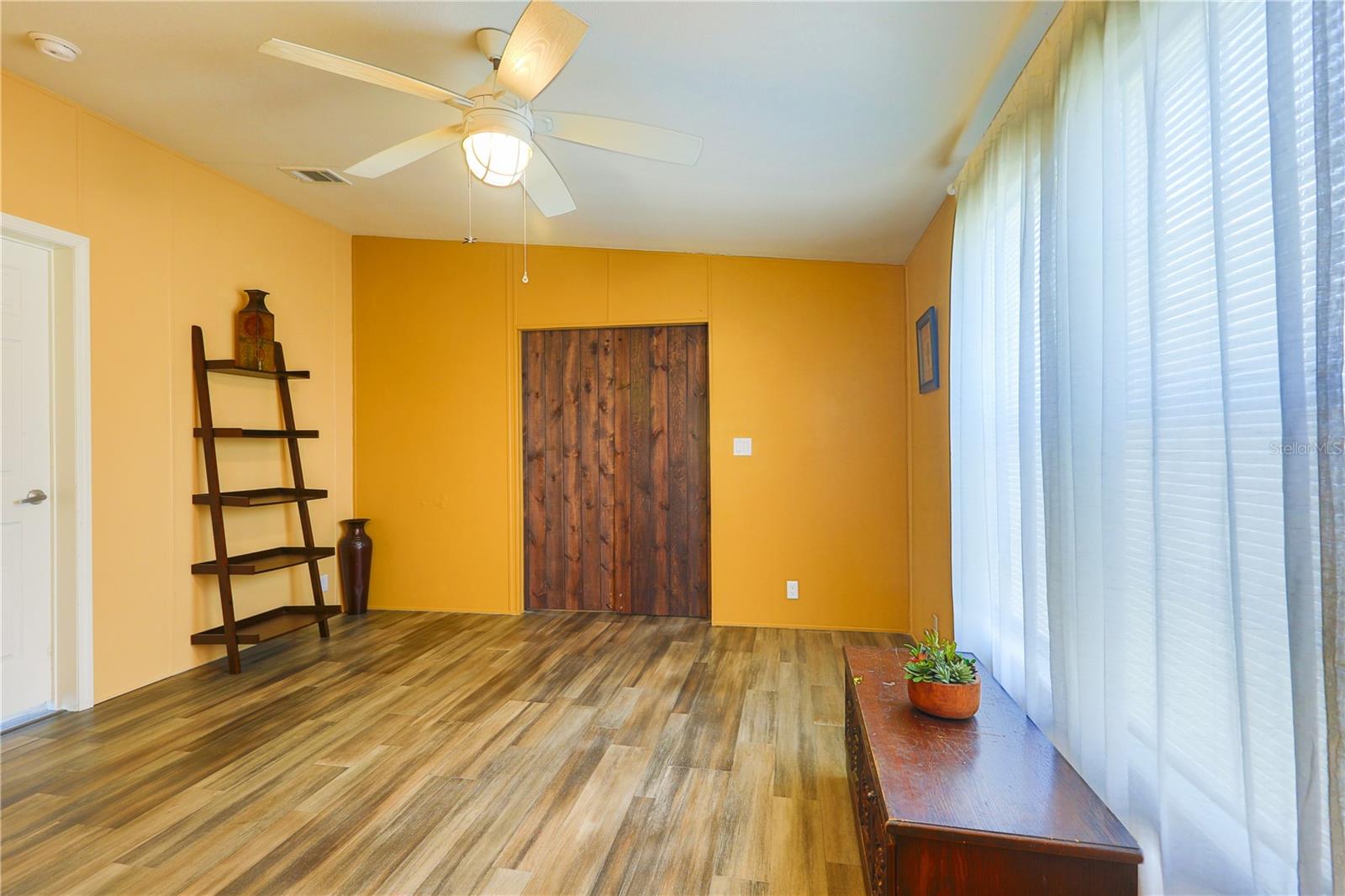 209 ELLSWORTH DR, KISSIMMEE, FL, 34758