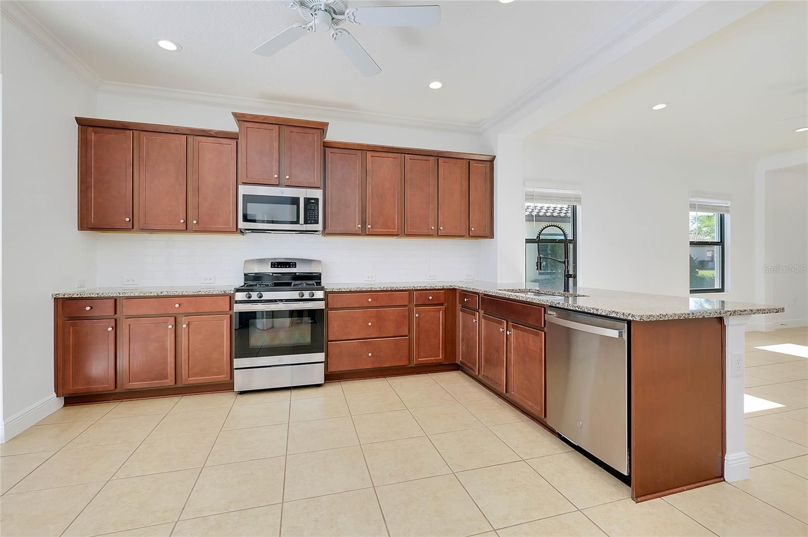 220 BRIENZA LOOP, NOKOMIS, FL, 34275