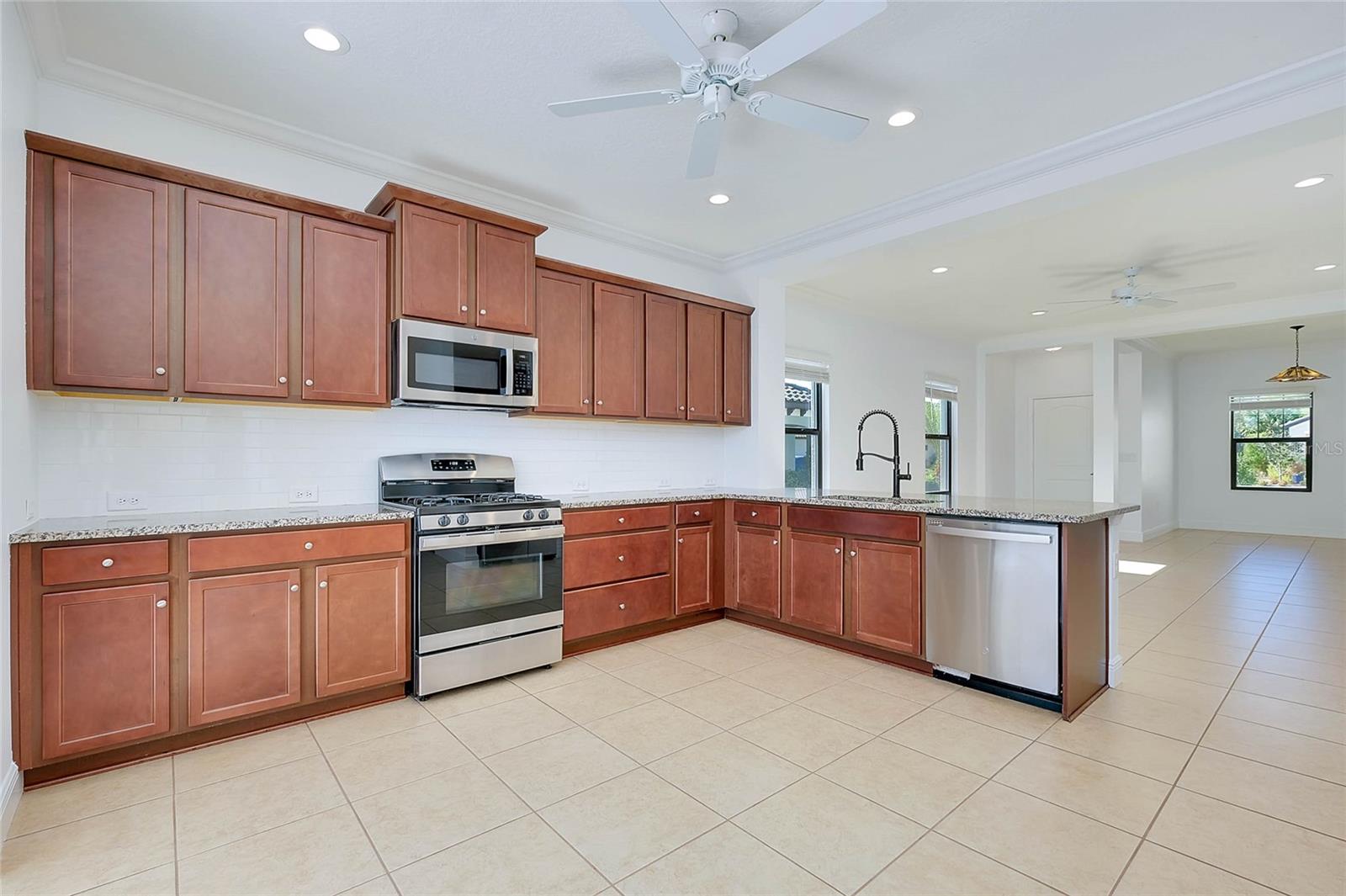 220 BRIENZA LOOP, NOKOMIS, FL, 34275