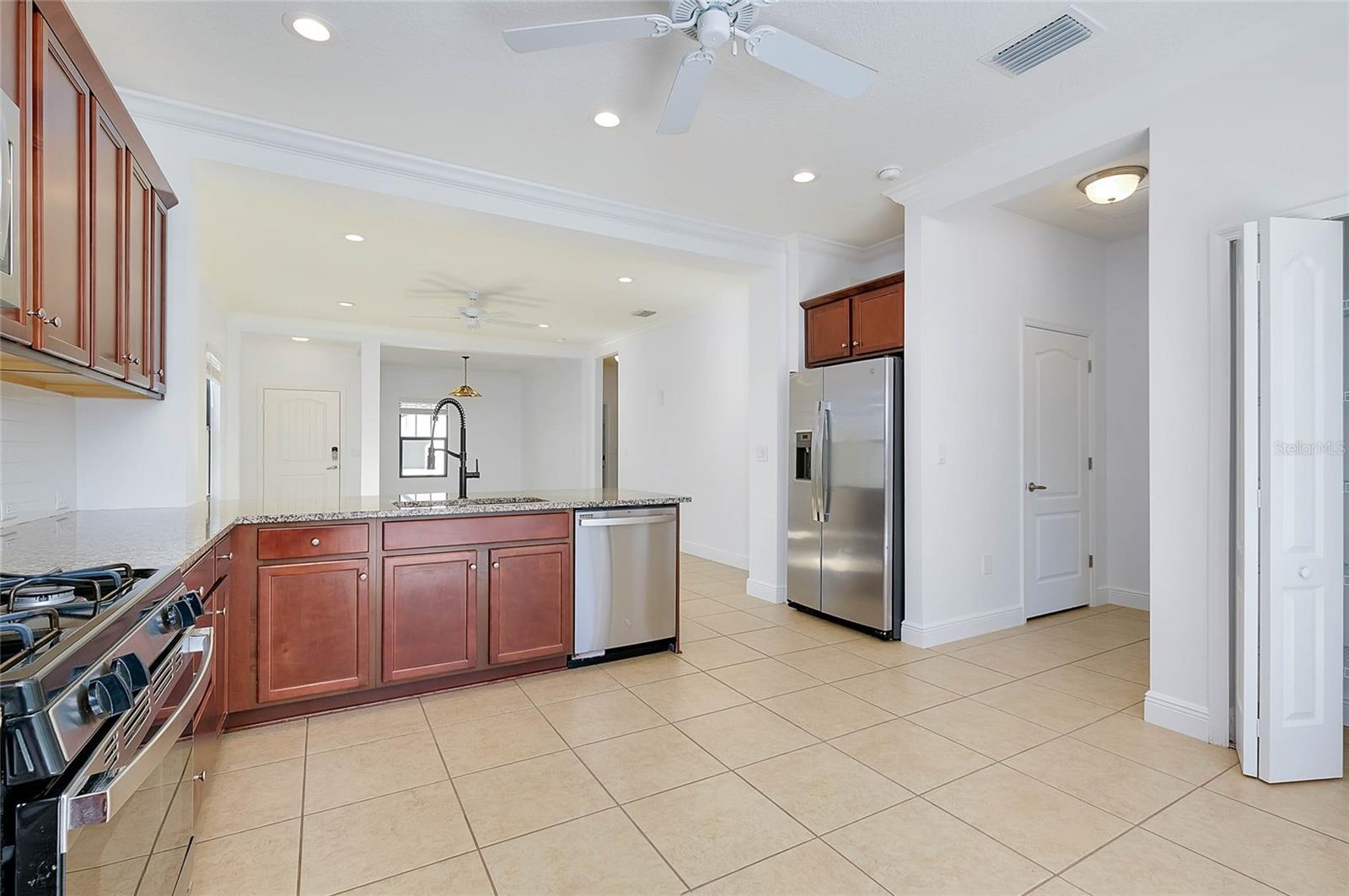 220 BRIENZA LOOP, NOKOMIS, FL, 34275