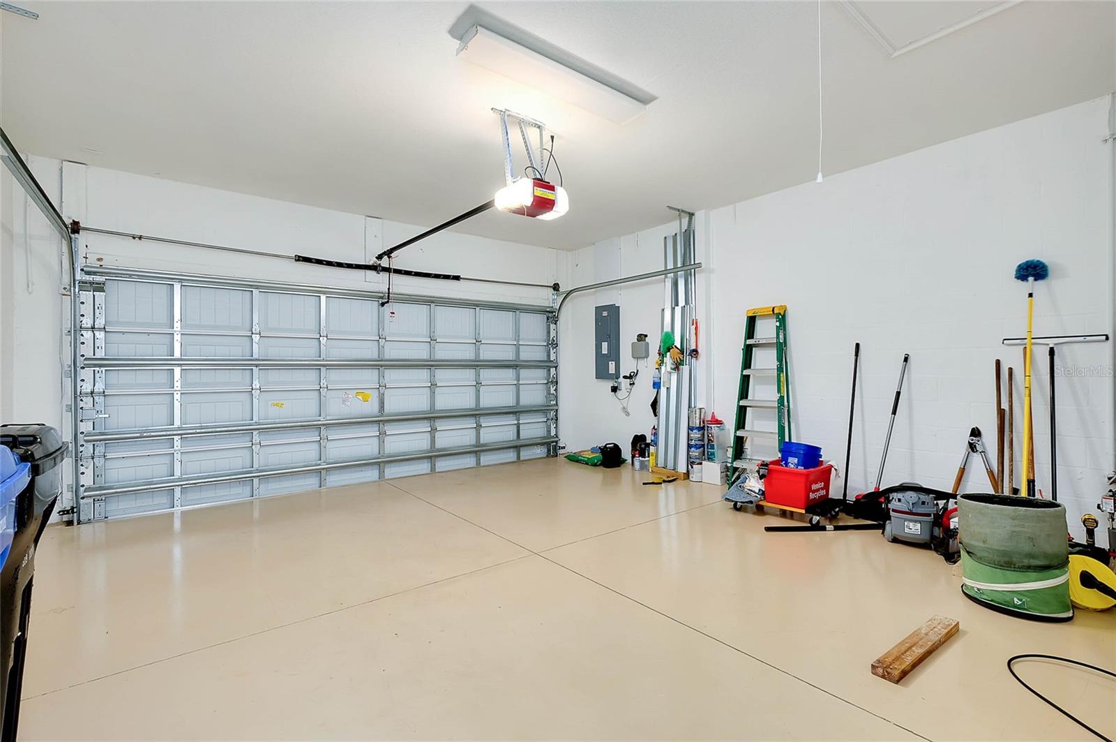 220 BRIENZA LOOP, NOKOMIS, FL, 34275