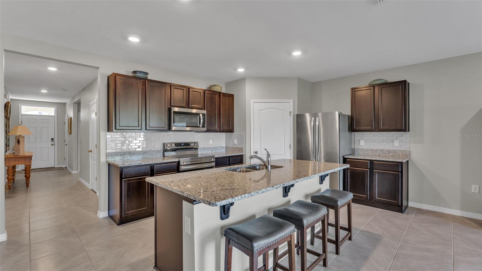 2633 GALWAY GROVE WAY, LAKELAND, FL, 33811