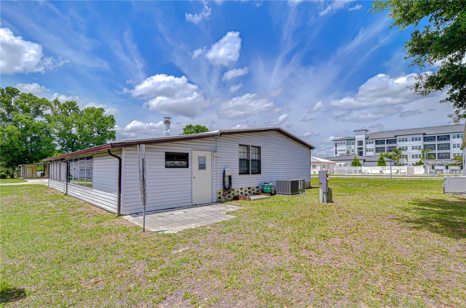 3934 SARAH DR, WESLEY CHAPEL, FL, 33543