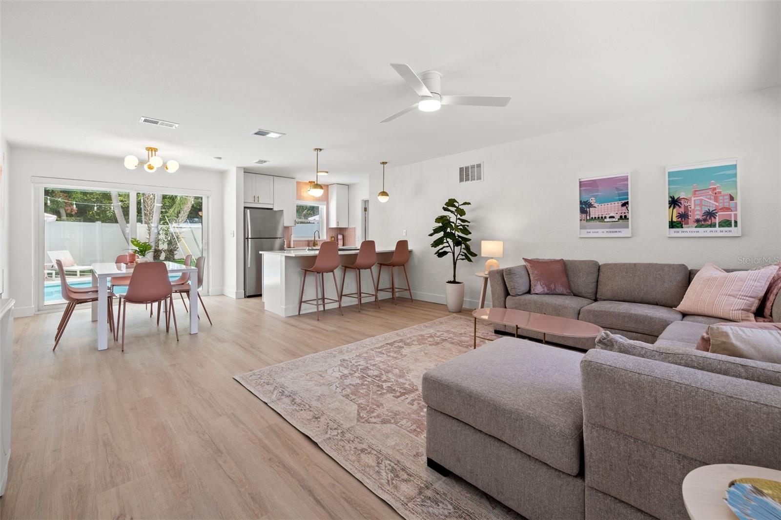 3755 BEACH DR SE, ST PETERSBURG, FL, 33705