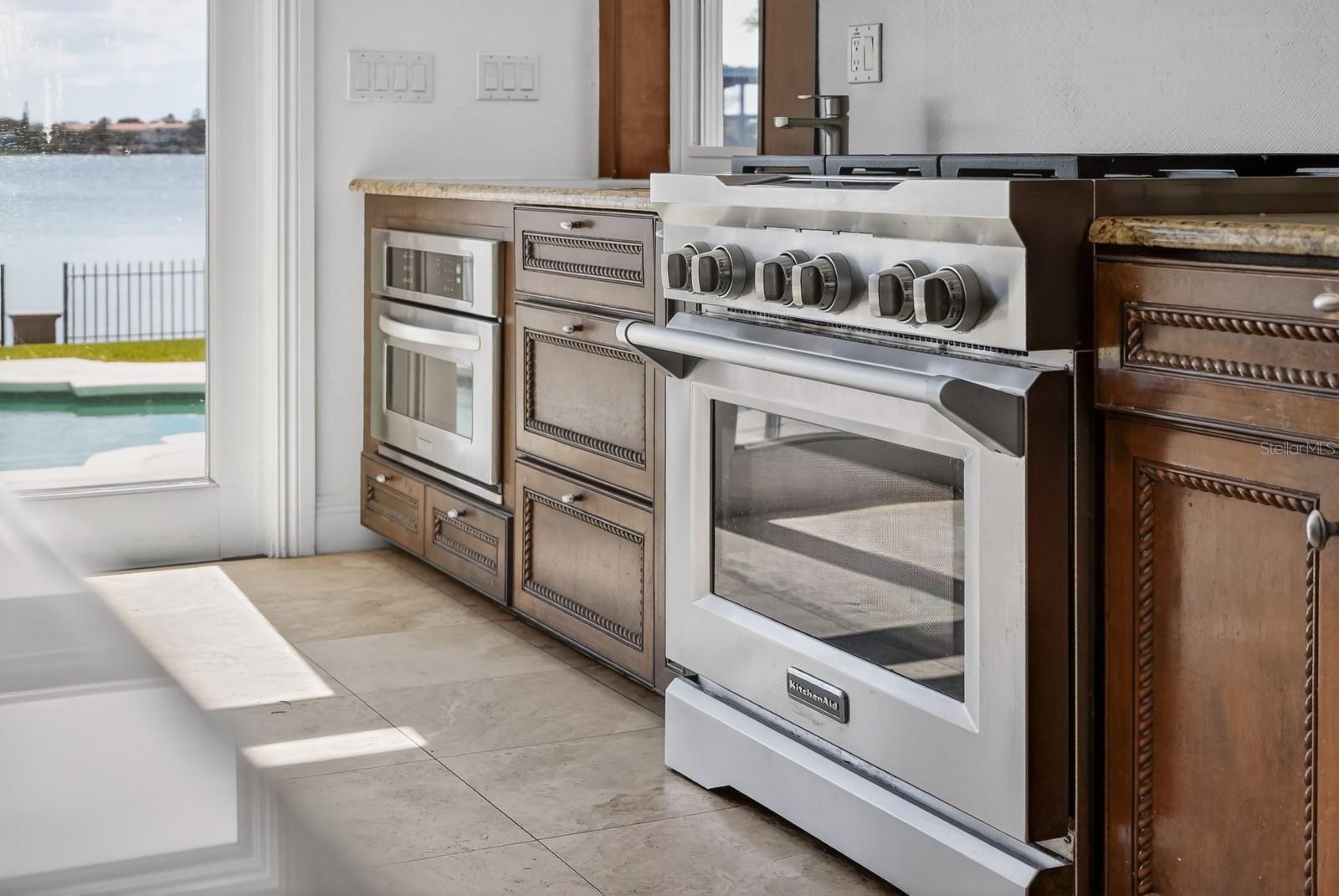 70 RIVERSIDE DR, ORMOND BEACH, FL, 32176