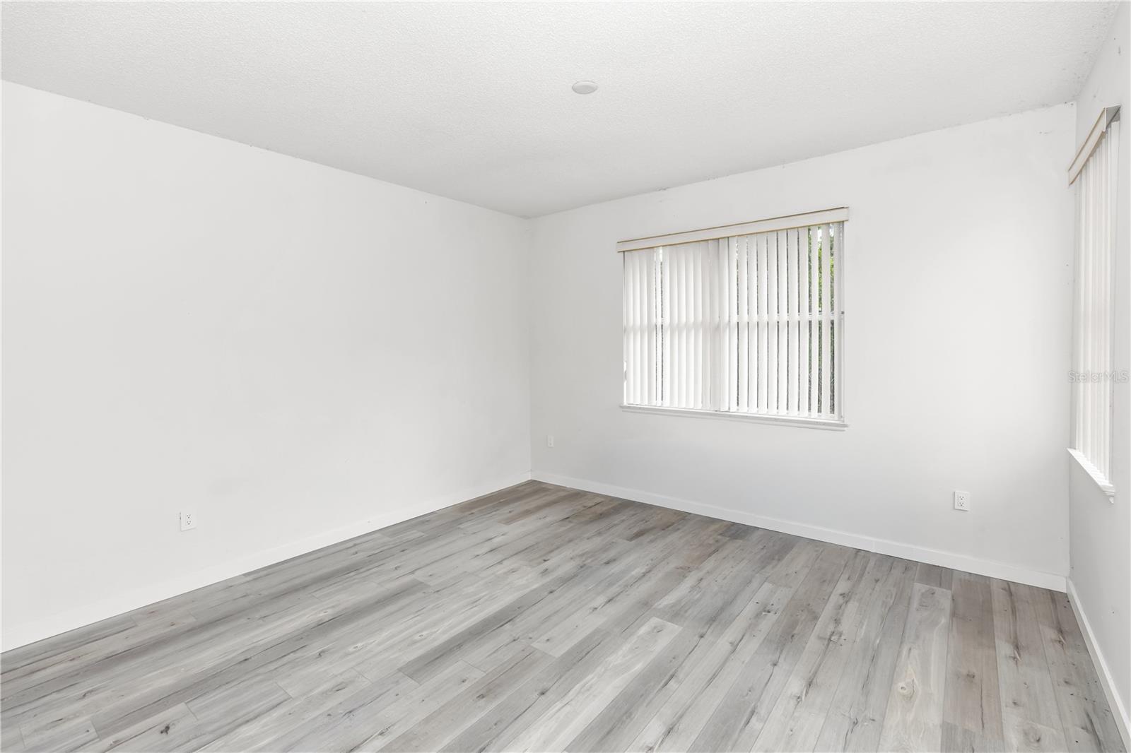 1016 LAKE BISCAYNE WAY, ORLANDO, FL, 32824