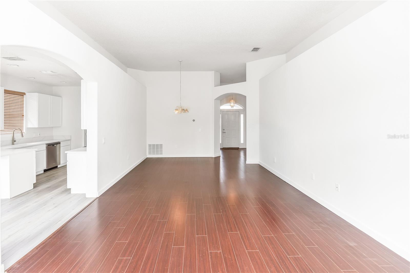 1016 LAKE BISCAYNE WAY, ORLANDO, FL, 32824