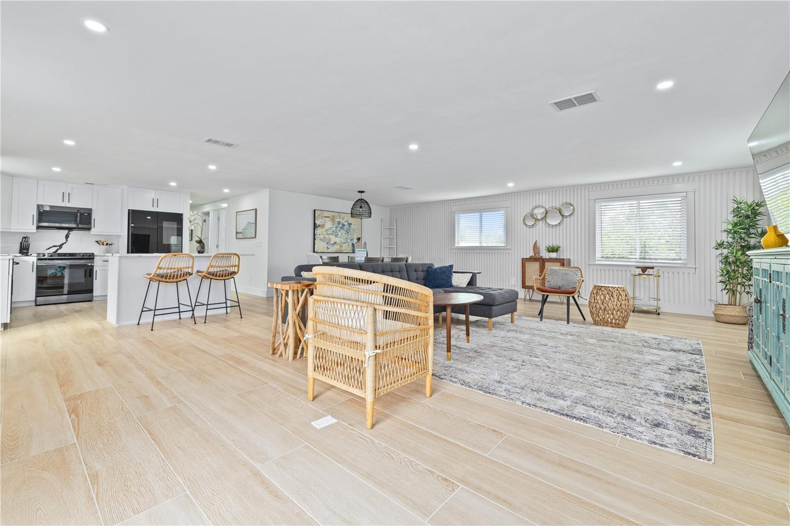 228 GLADIOLUS ST, ANNA MARIA, FL, 34216