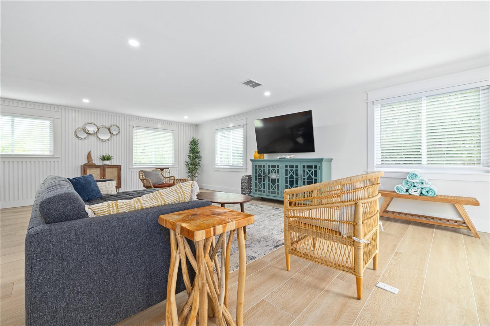 228 GLADIOLUS ST, ANNA MARIA, FL, 34216