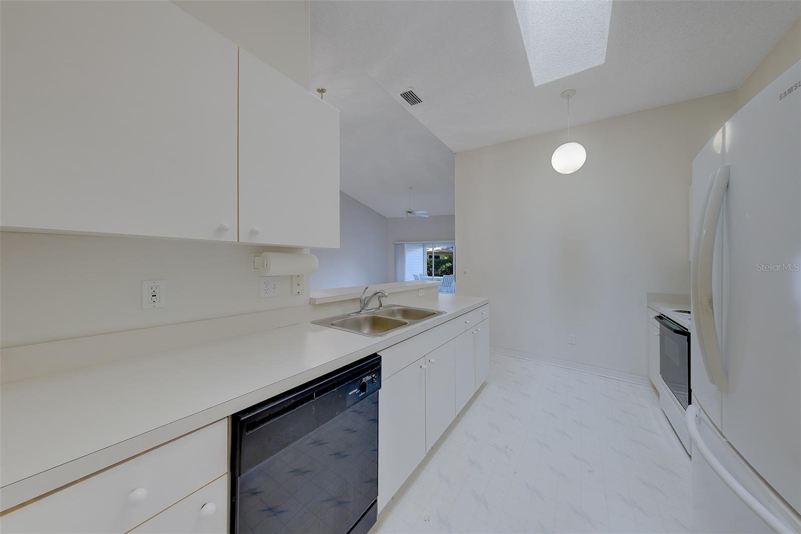 2441 NEW HAVEN CIR #58, SUN CITY CENTER, FL, 33573