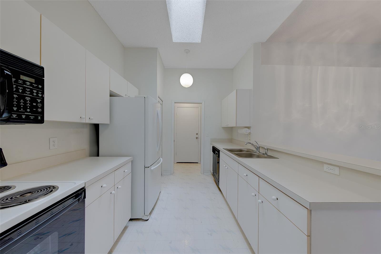 2441 NEW HAVEN CIR #58, SUN CITY CENTER, FL, 33573