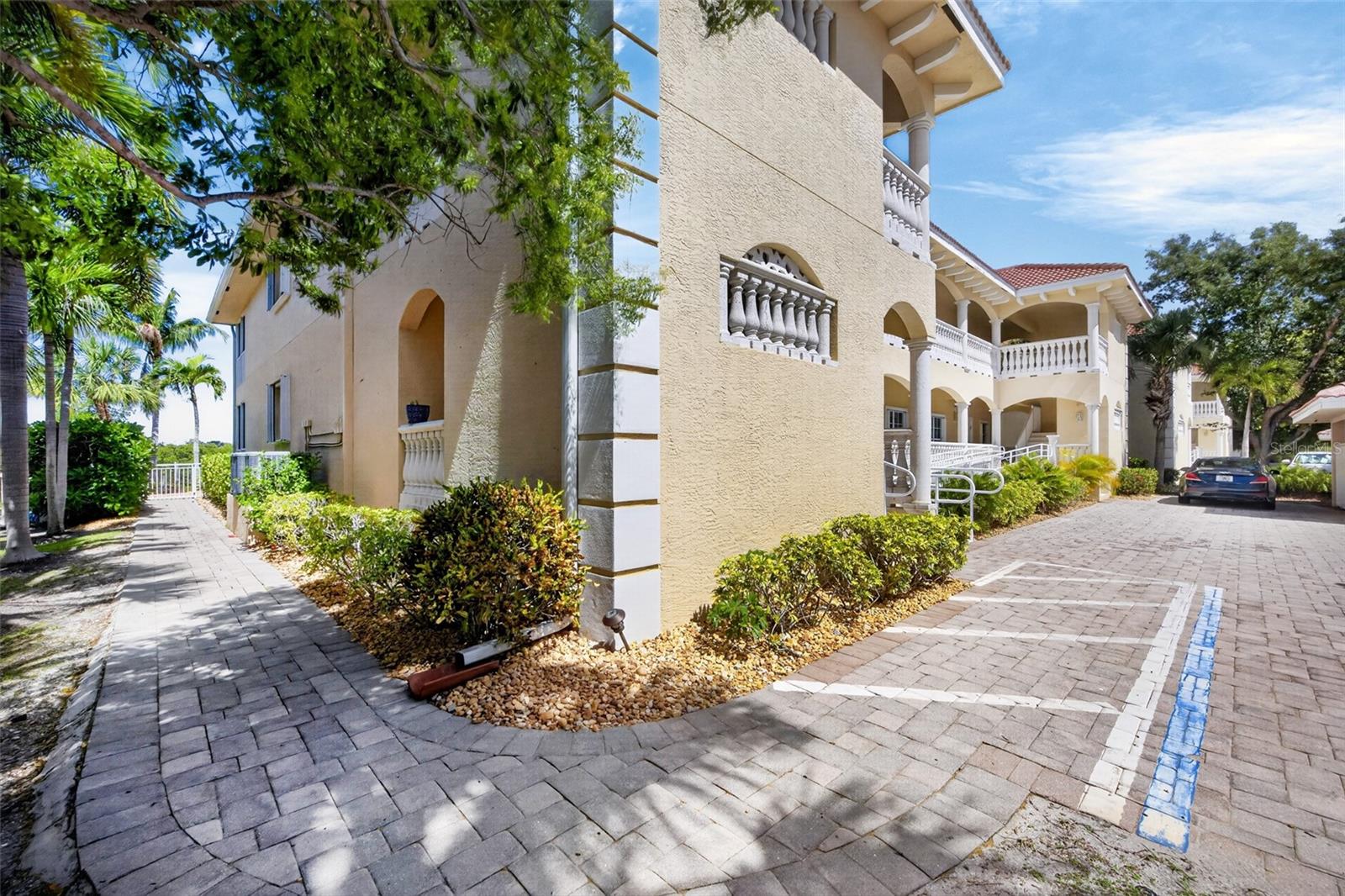 3239 PURPLE MARTIN DR #112, PUNTA GORDA, FL, 33950