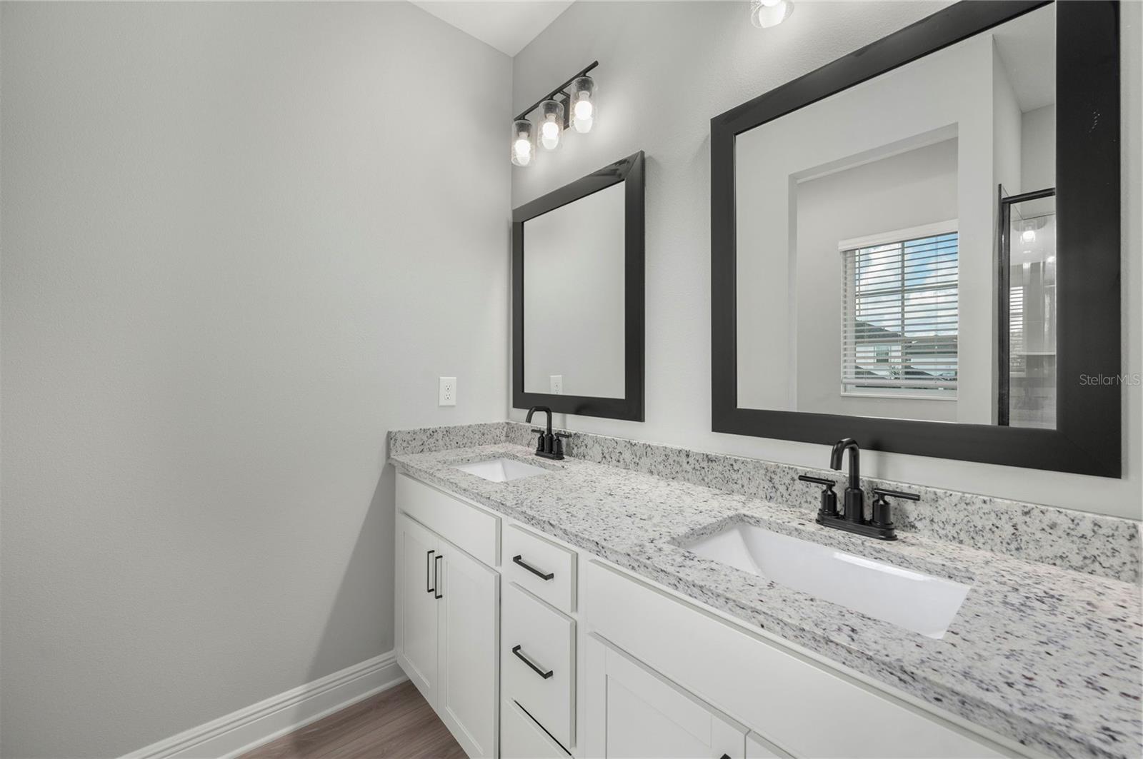 7883 SOMERSWORTH DR, KISSIMMEE, FL, 34747