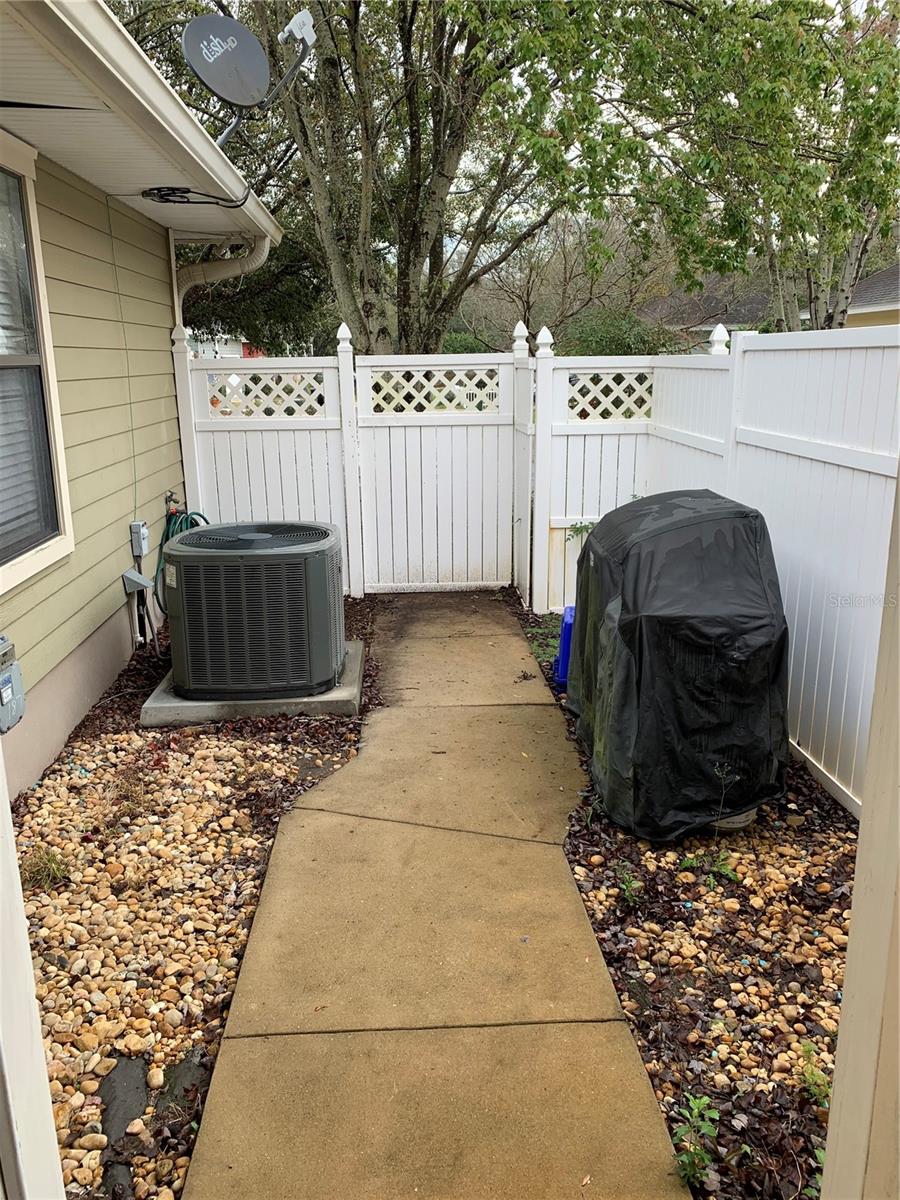 187 SW 129TH TER, NEWBERRY, FL, 32669