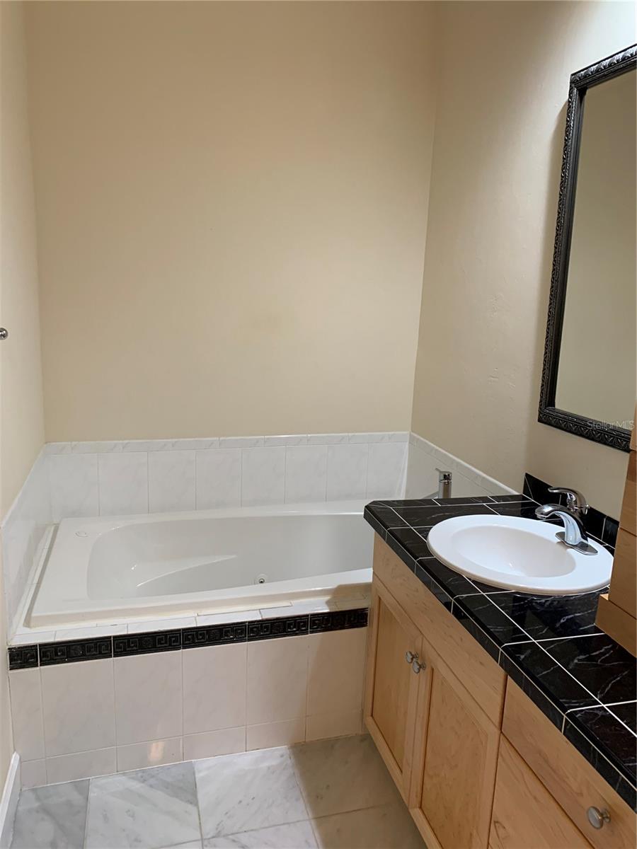 187 SW 129TH TER, NEWBERRY, FL, 32669