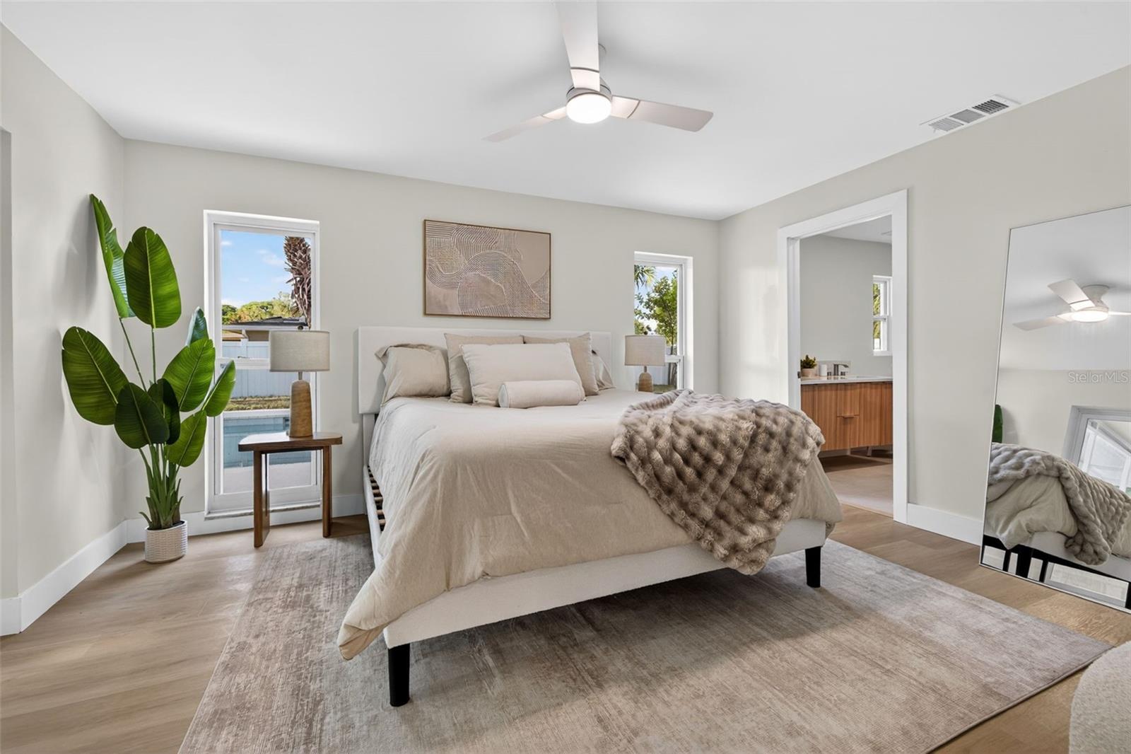 6649 PINELLAS POINT DR S, ST PETERSBURG, FL, 33712