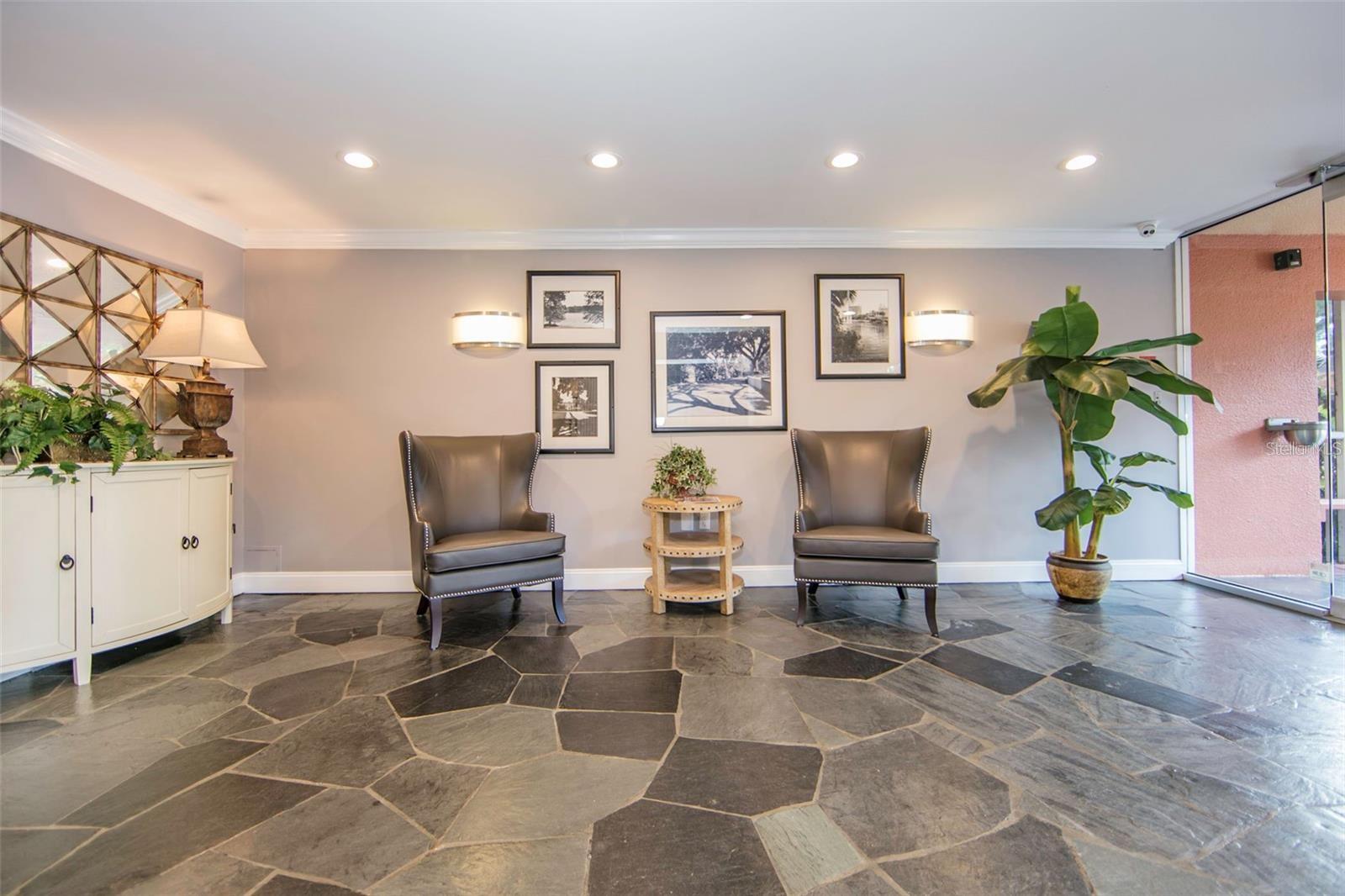 1100 DELANEY AVE #F106, ORLANDO, FL, 32806