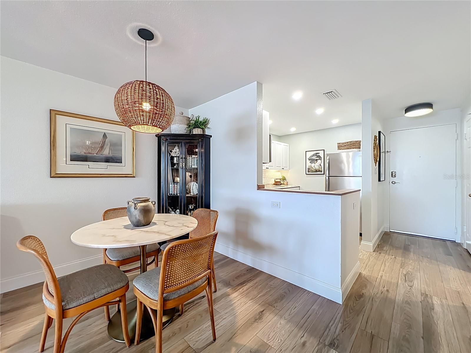 1100 DELANEY AVE #F106, ORLANDO, FL, 32806